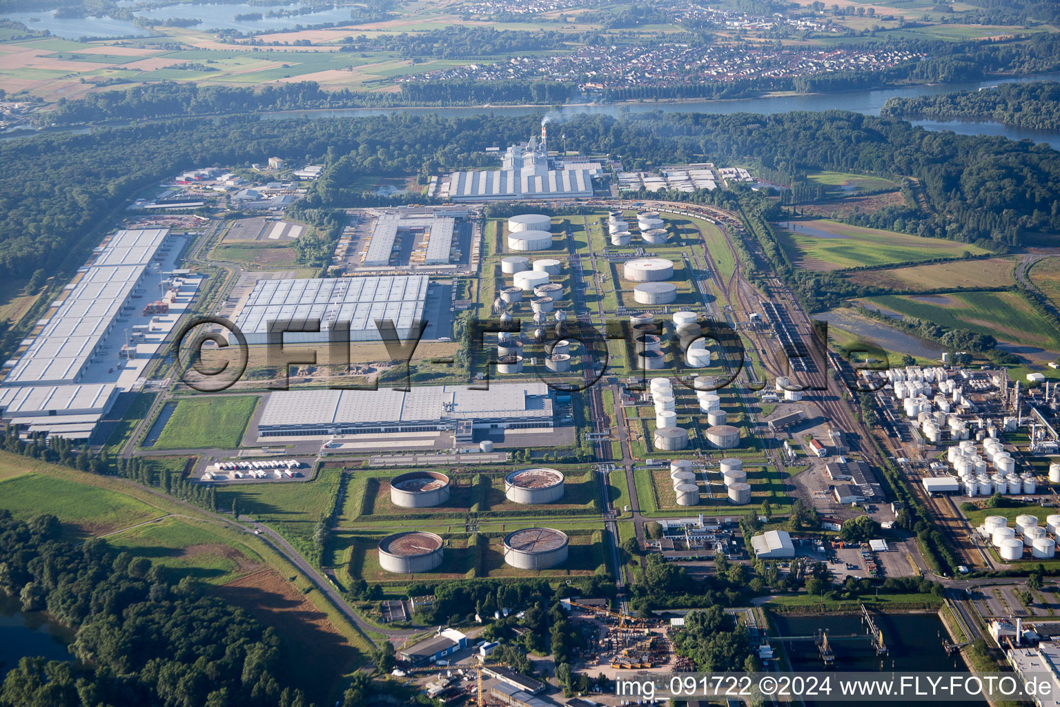 Vue aérienne de Zone industrielle sud à Speyer dans le département Rhénanie-Palatinat, Allemagne