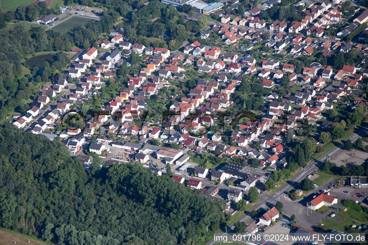 Kandel dans le département Rhénanie-Palatinat, Allemagne du point de vue du drone