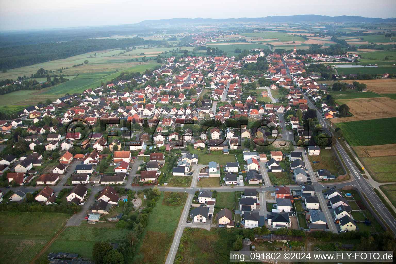 Minfeld dans le département Rhénanie-Palatinat, Allemagne hors des airs