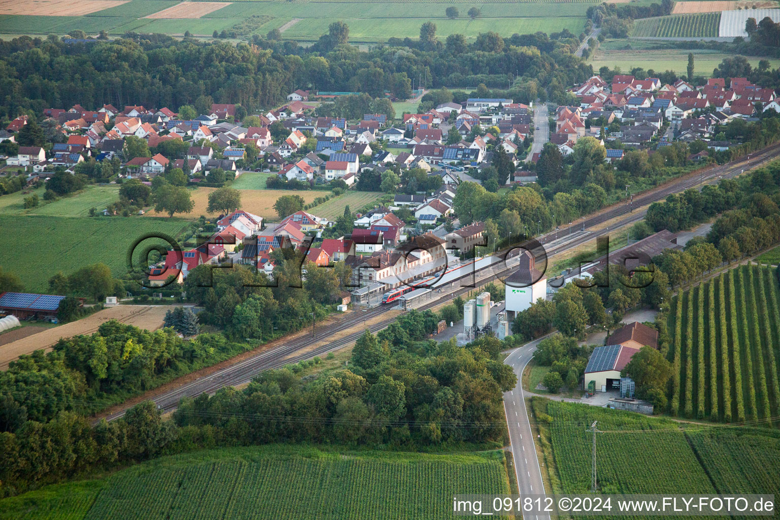 Image drone de Winden dans le département Rhénanie-Palatinat, Allemagne