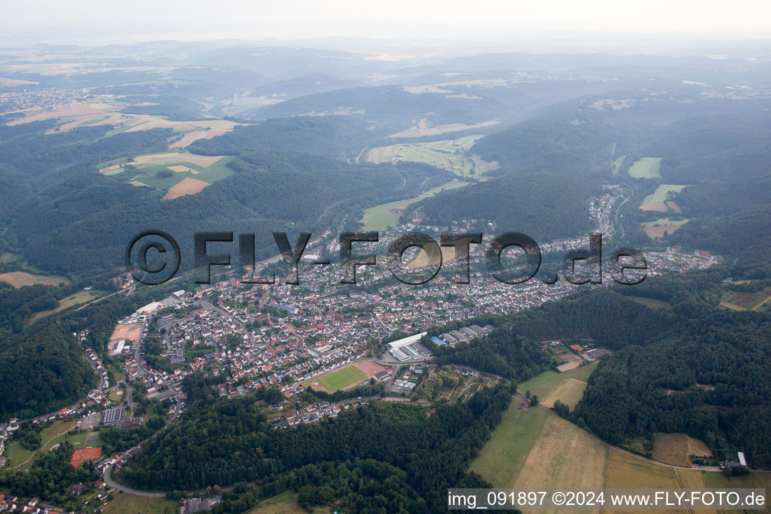 Vue aérienne de Quartier Burgalben in Waldfischbach-Burgalben dans le département Rhénanie-Palatinat, Allemagne