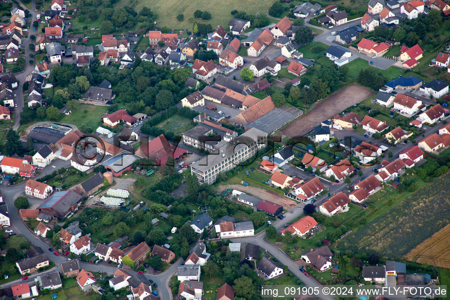 Photographie aérienne de Höheinöd dans le département Rhénanie-Palatinat, Allemagne