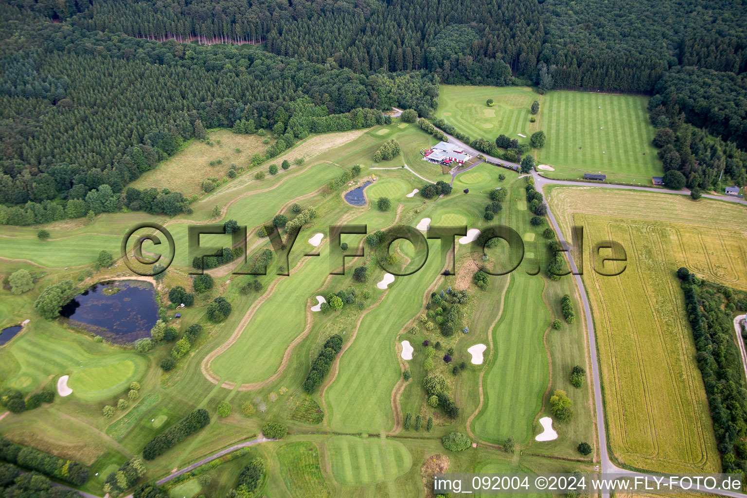 Photographie aérienne de Site du terrain de golf GC Edelstein Hunsrück eV à Kirschweiler dans le département Rhénanie-Palatinat, Allemagne