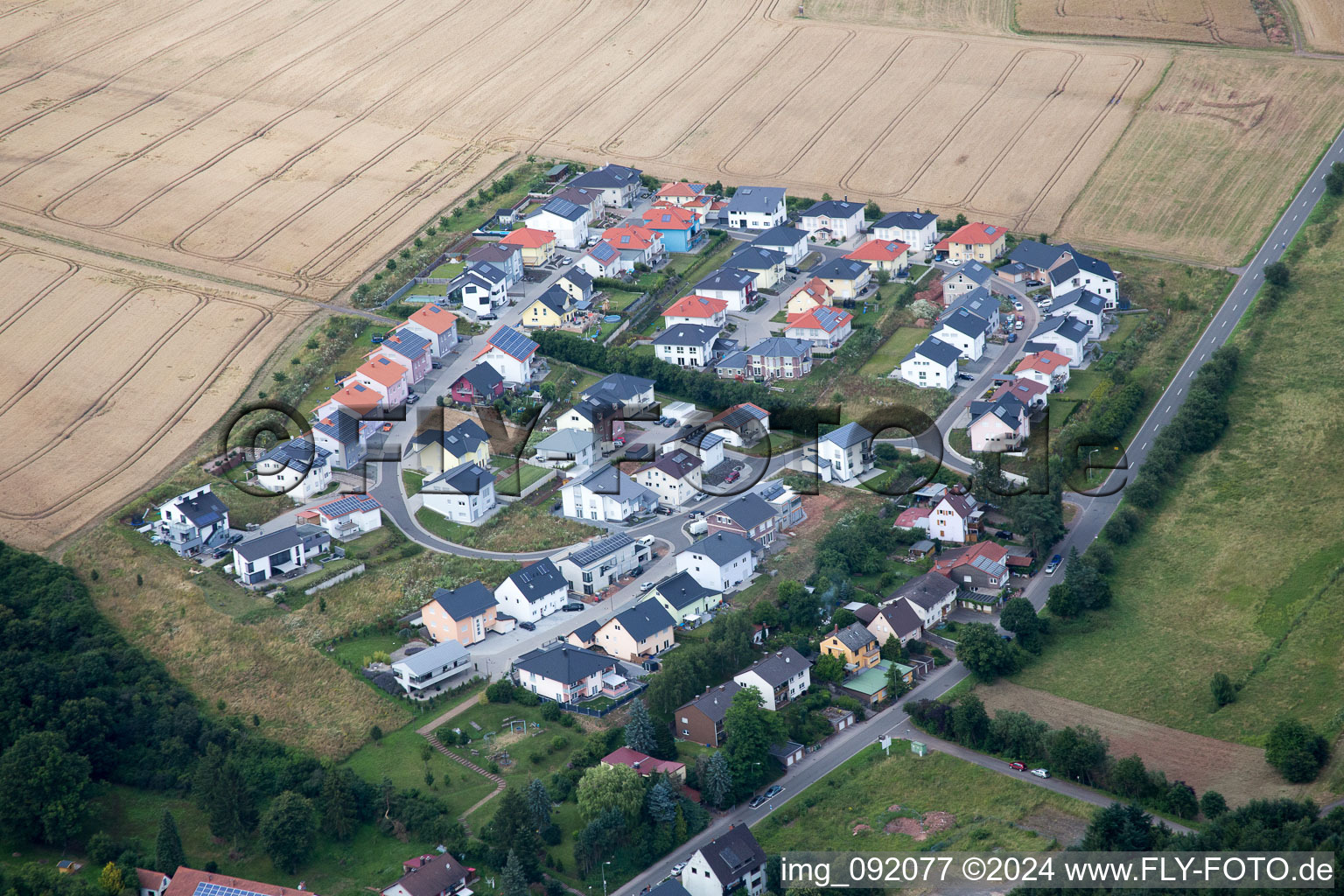 Winnweiler dans le département Rhénanie-Palatinat, Allemagne depuis l'avion