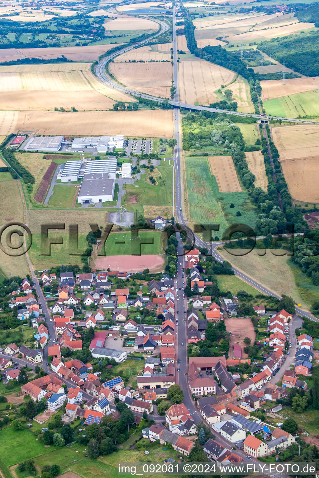 Vue aérienne de Quartier Alsenbrück-Langmeil in Winnweiler dans le département Rhénanie-Palatinat, Allemagne