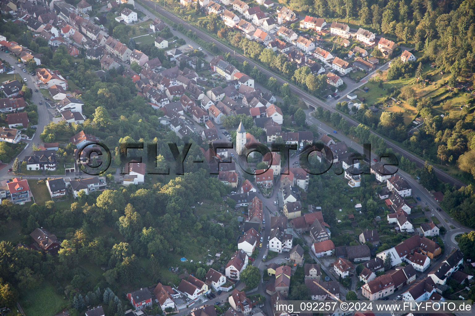 Ispringen dans le département Bade-Wurtemberg, Allemagne d'en haut