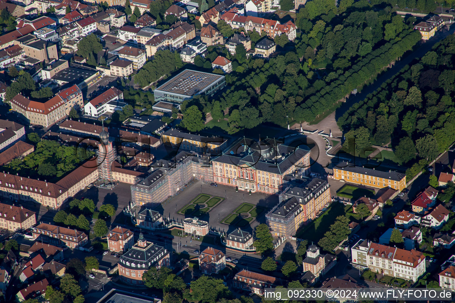 Vue aérienne de Place du Château à Bruchsal dans le département Bade-Wurtemberg, Allemagne