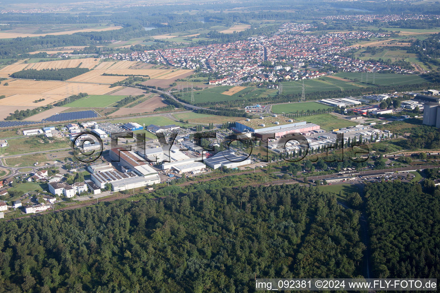 Vue oblique de Waghäusel dans le département Bade-Wurtemberg, Allemagne