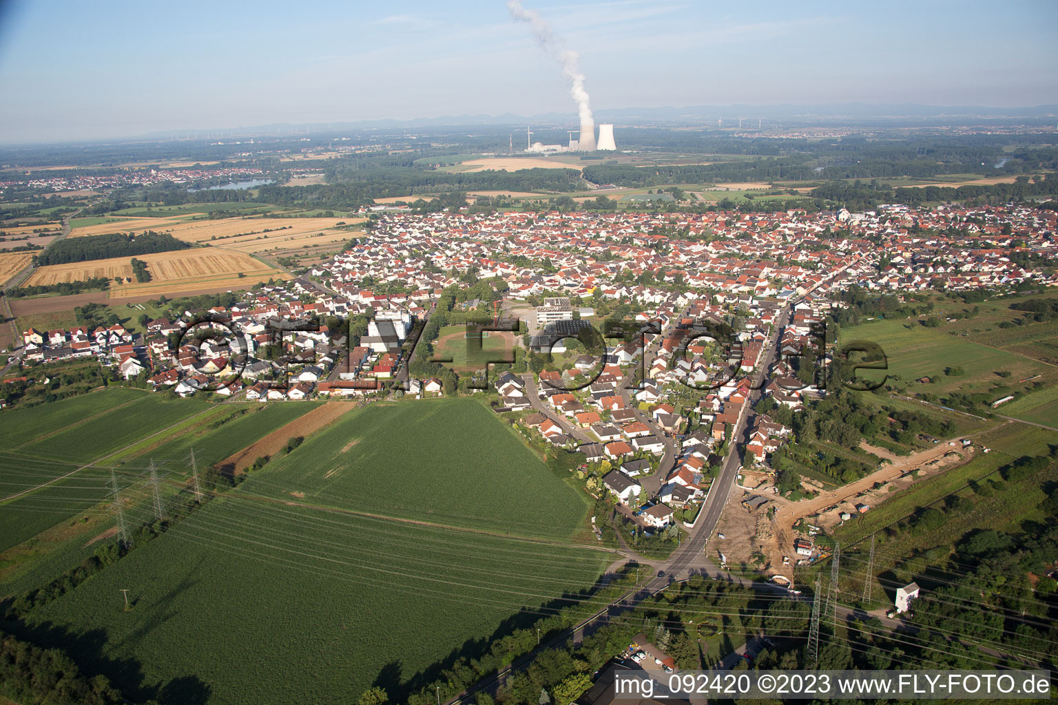 Vue aérienne de Quartier Oberhausen in Oberhausen-Rheinhausen dans le département Bade-Wurtemberg, Allemagne