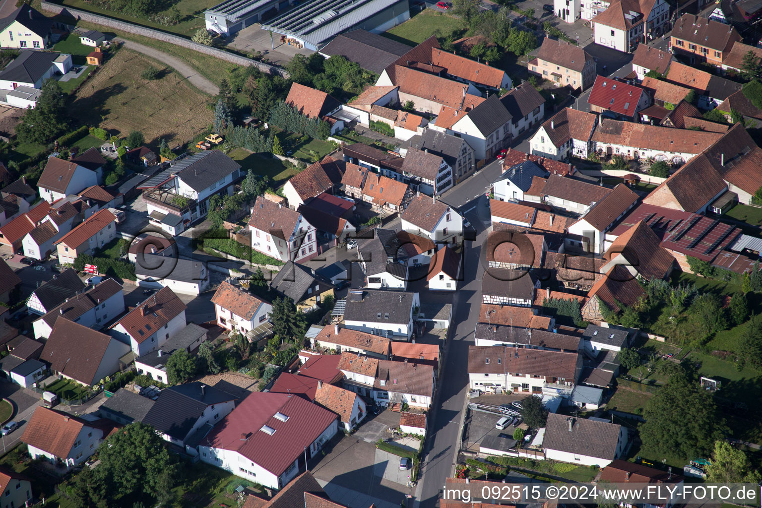 Rohrbach dans le département Rhénanie-Palatinat, Allemagne depuis l'avion