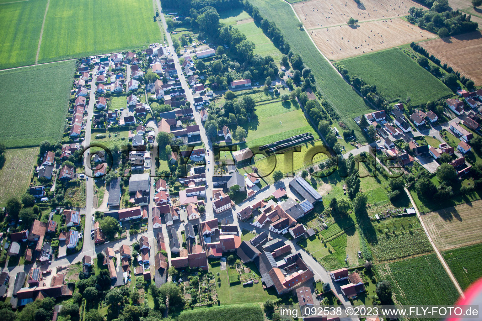 Quartier Kleinsteinfeld in Niederotterbach dans le département Rhénanie-Palatinat, Allemagne vue d'en haut