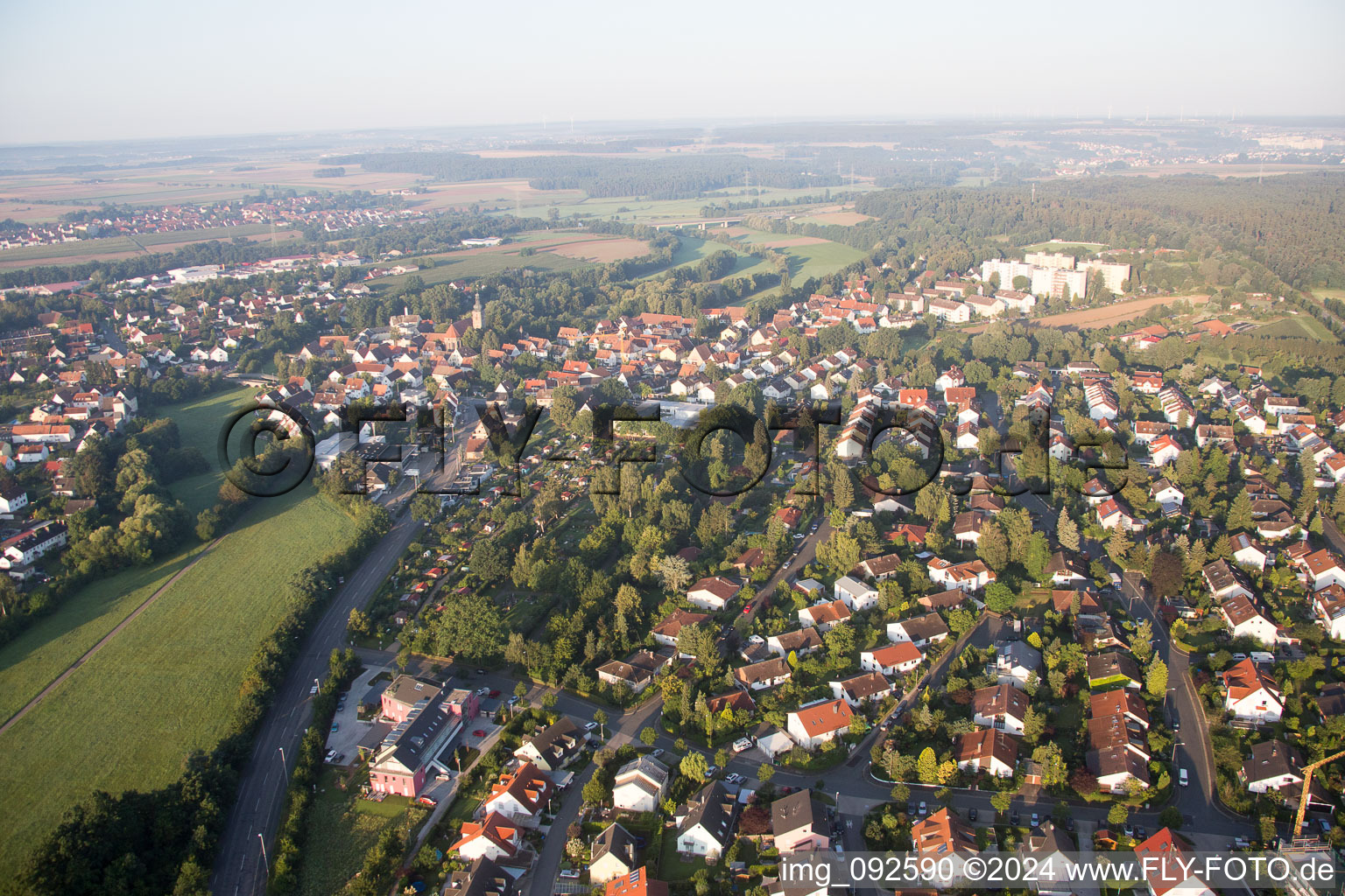 Frauenaurach dans le département Bavière, Allemagne vue d'en haut