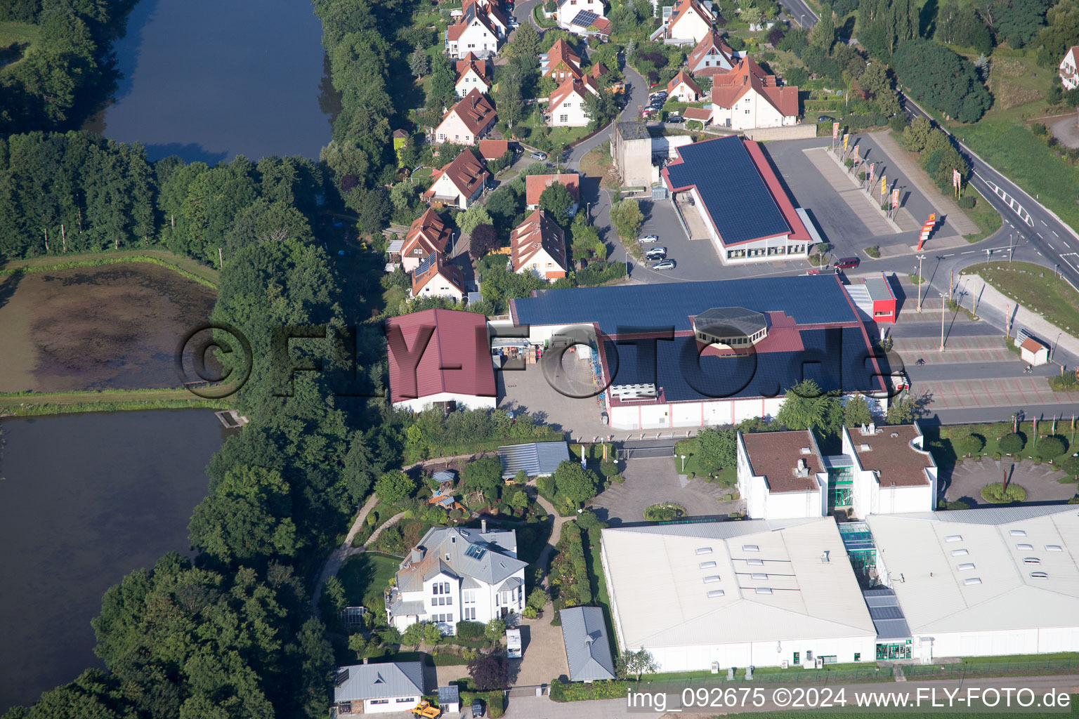 Vue oblique de Weisendorf dans le département Bavière, Allemagne