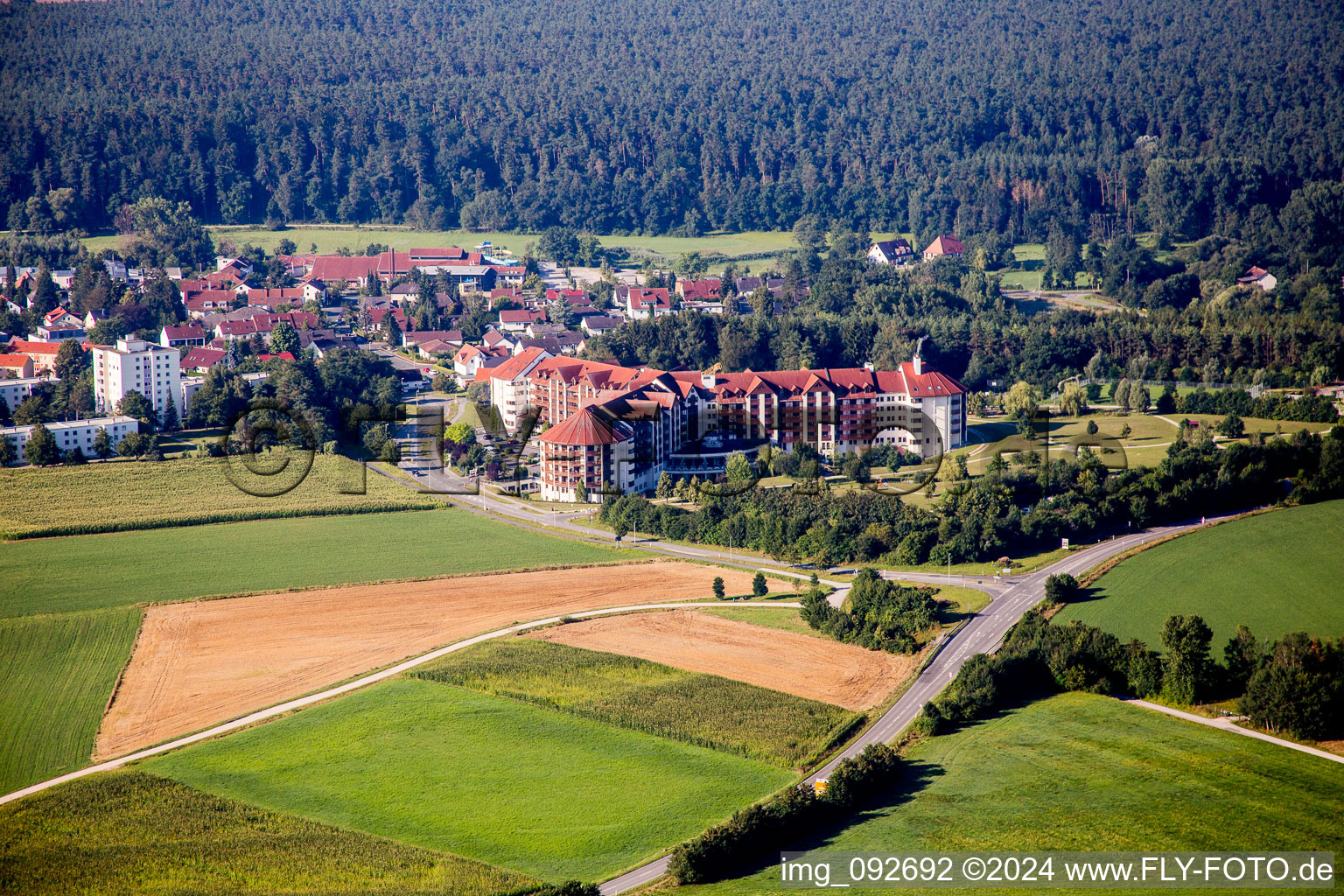 Vue aérienne de Locaux hospitaliers de la clinique spécialisée Herzogenaurach Département de Médecine Interne - Cardiologie à Herzogenaurach dans le département Bavière, Allemagne