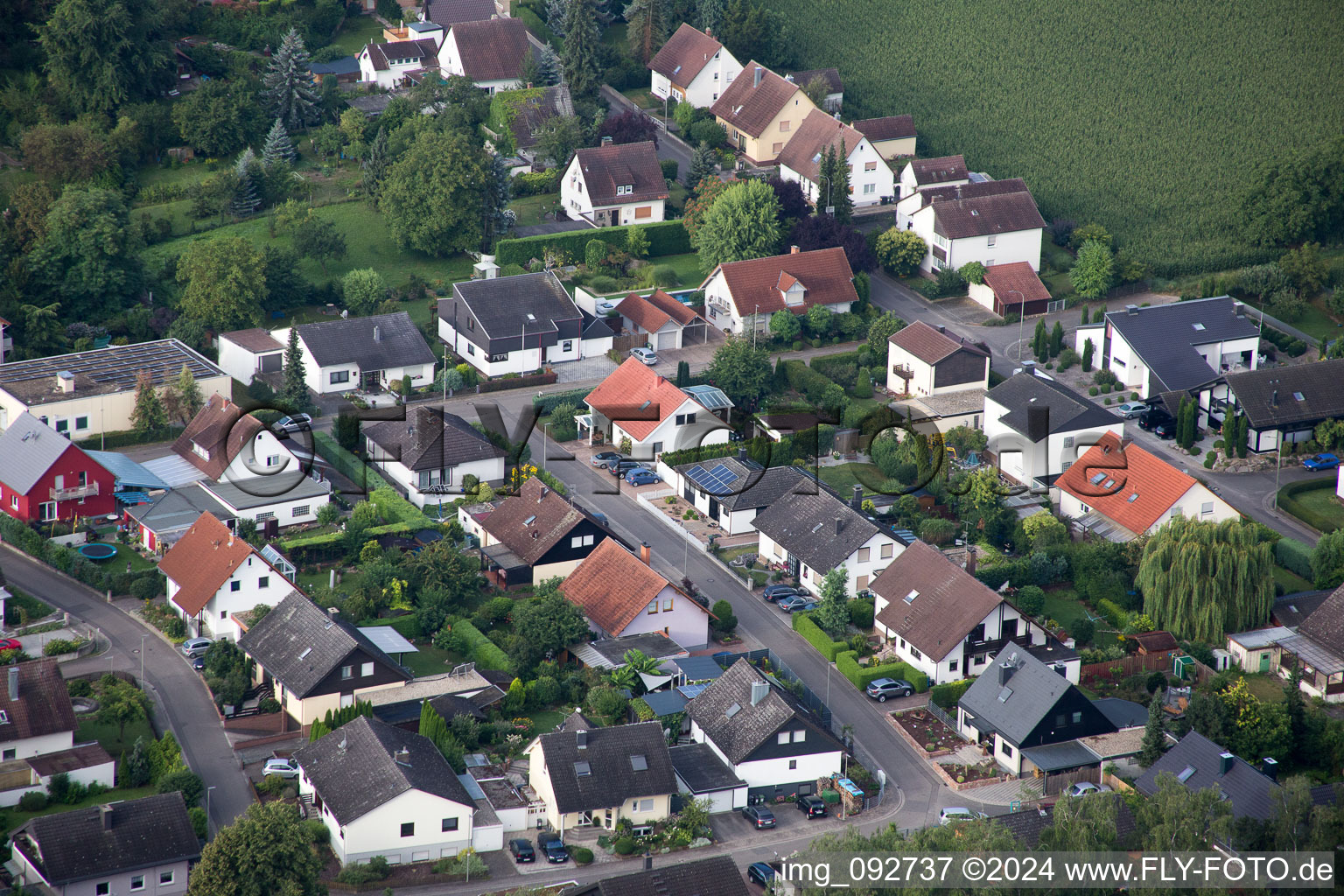 Maxburgstr à le quartier Billigheim in Billigheim-Ingenheim dans le département Rhénanie-Palatinat, Allemagne hors des airs