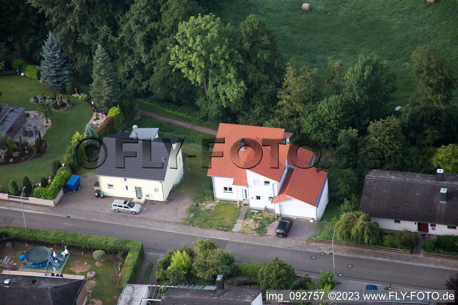 Quartier Billigheim in Billigheim-Ingenheim dans le département Rhénanie-Palatinat, Allemagne vu d'un drone