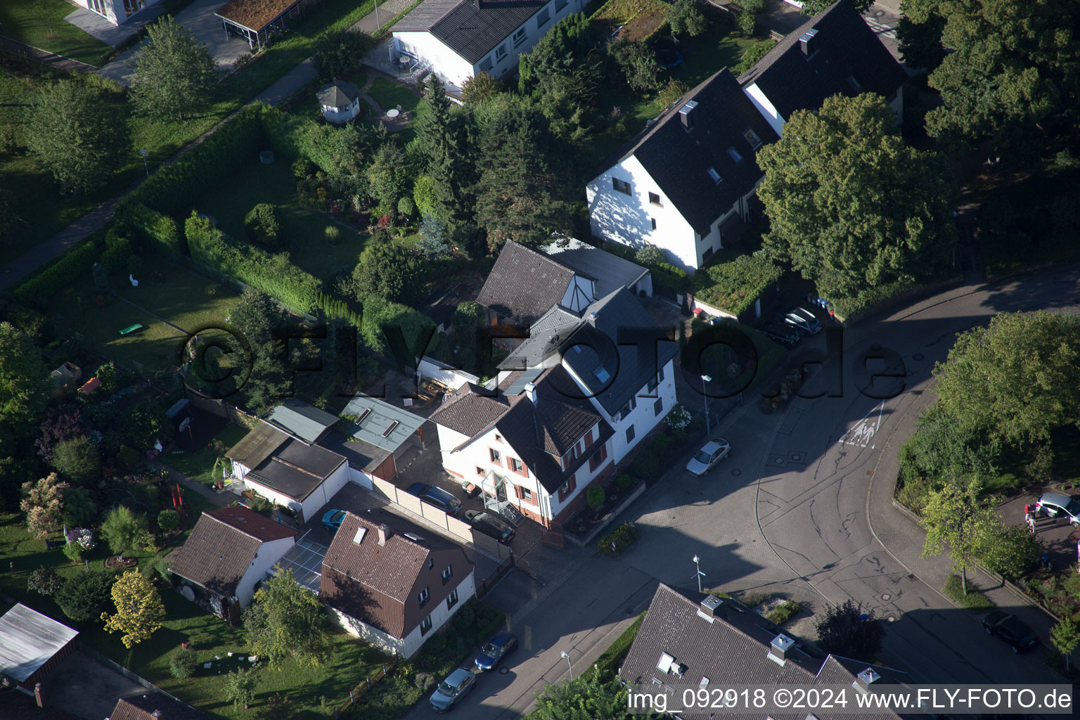 Vue d'oiseau de Quartier Hohenwettersbach in Karlsruhe dans le département Bade-Wurtemberg, Allemagne