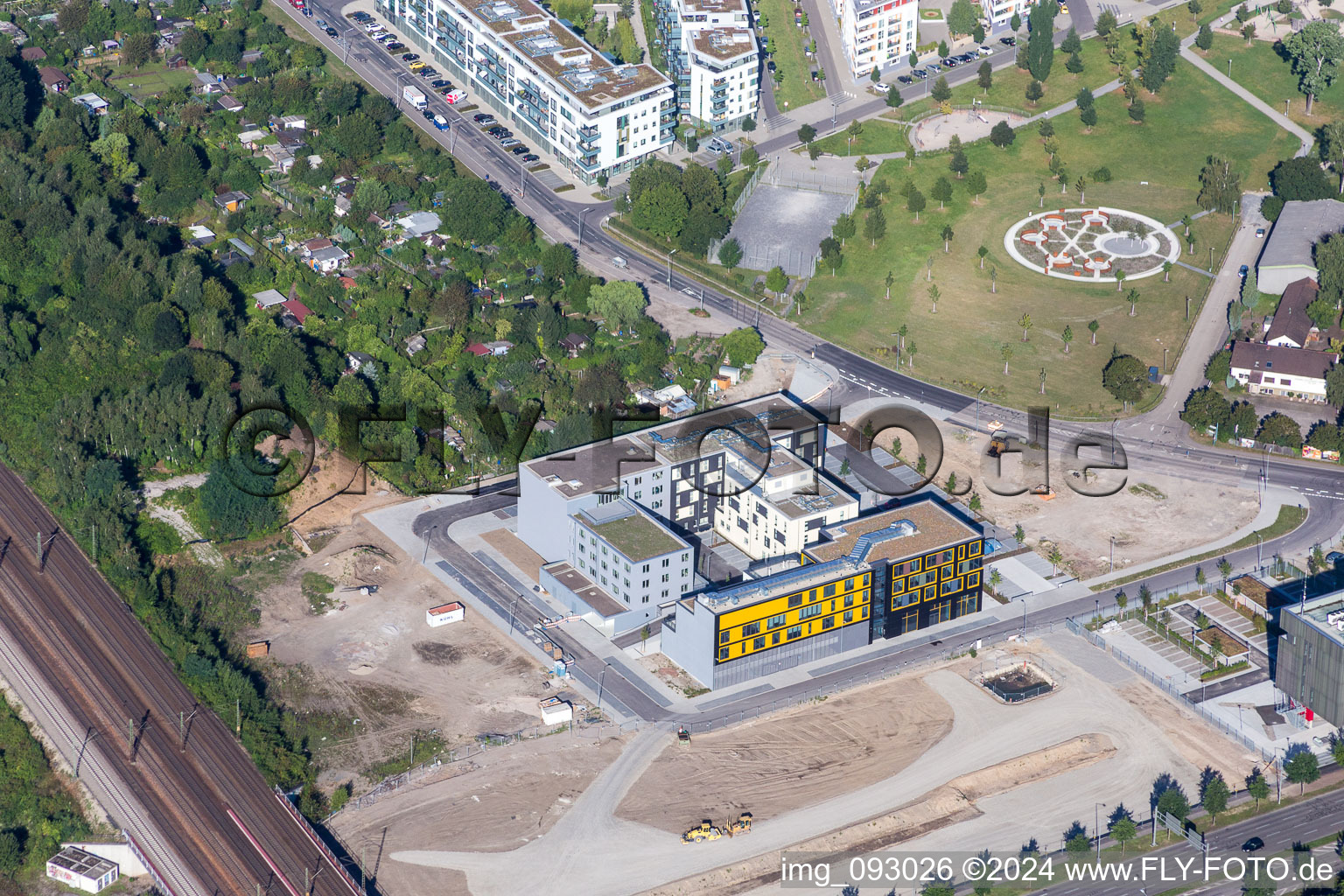 Vue aérienne de Parc municipal, Zimmerstr à le quartier Südstadt in Karlsruhe dans le département Bade-Wurtemberg, Allemagne