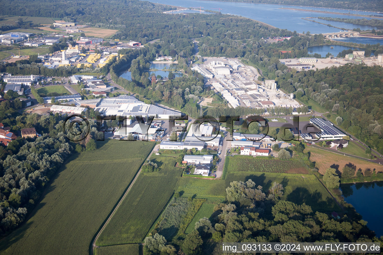 Vue oblique de Quartier Freistett in Rheinau dans le département Bade-Wurtemberg, Allemagne