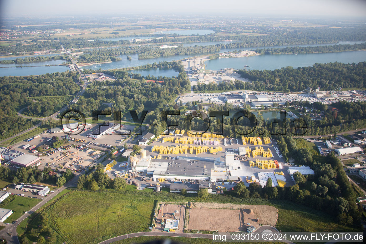 Vue oblique de Xella Allemagne à le quartier Freistett in Rheinau dans le département Bade-Wurtemberg, Allemagne