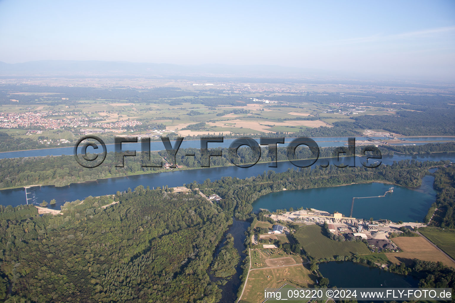 Vue aérienne de Gerstheim dans le département Bas Rhin, France