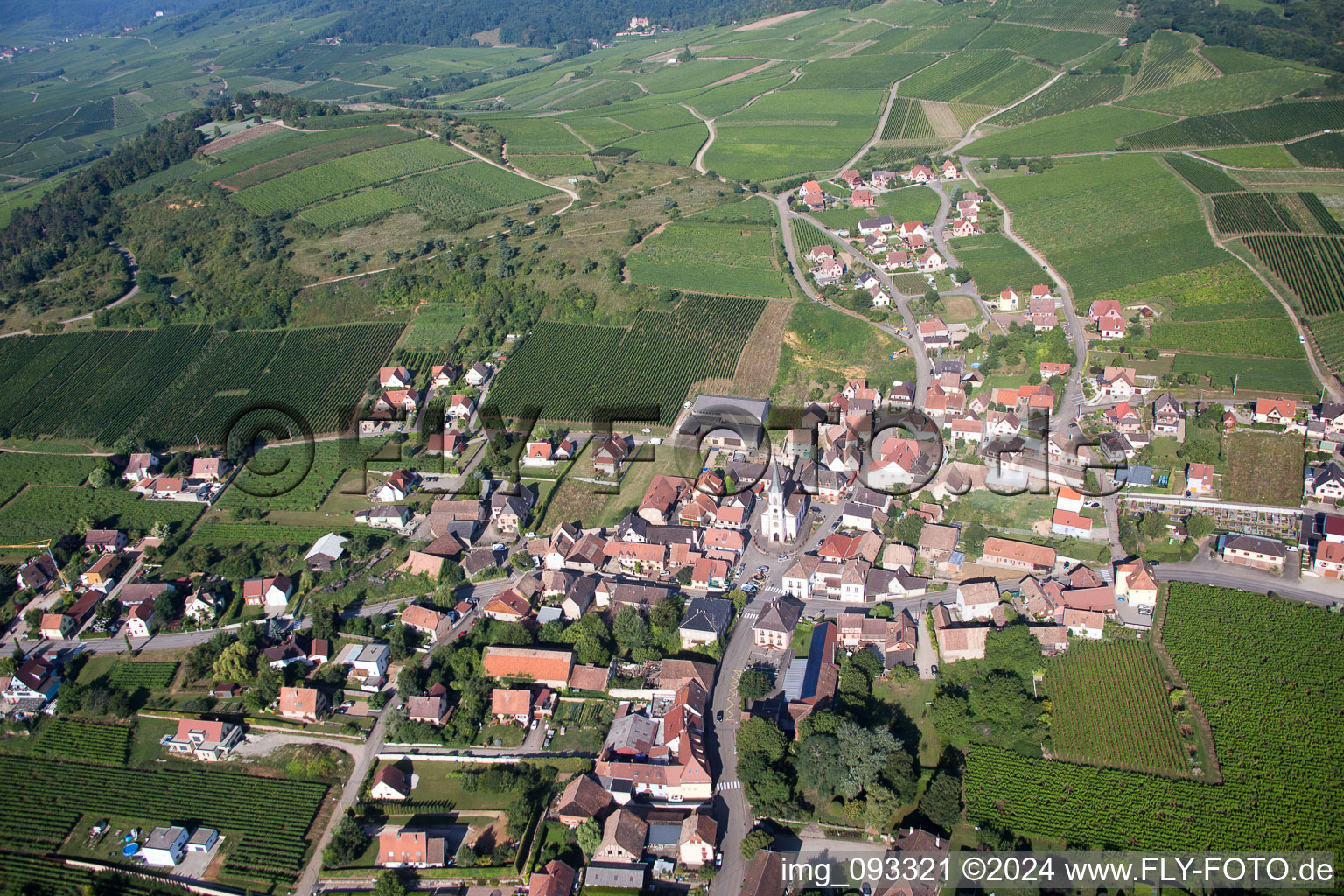 Vue aérienne de Rorschwihr dans le département Haut-Rhin, France