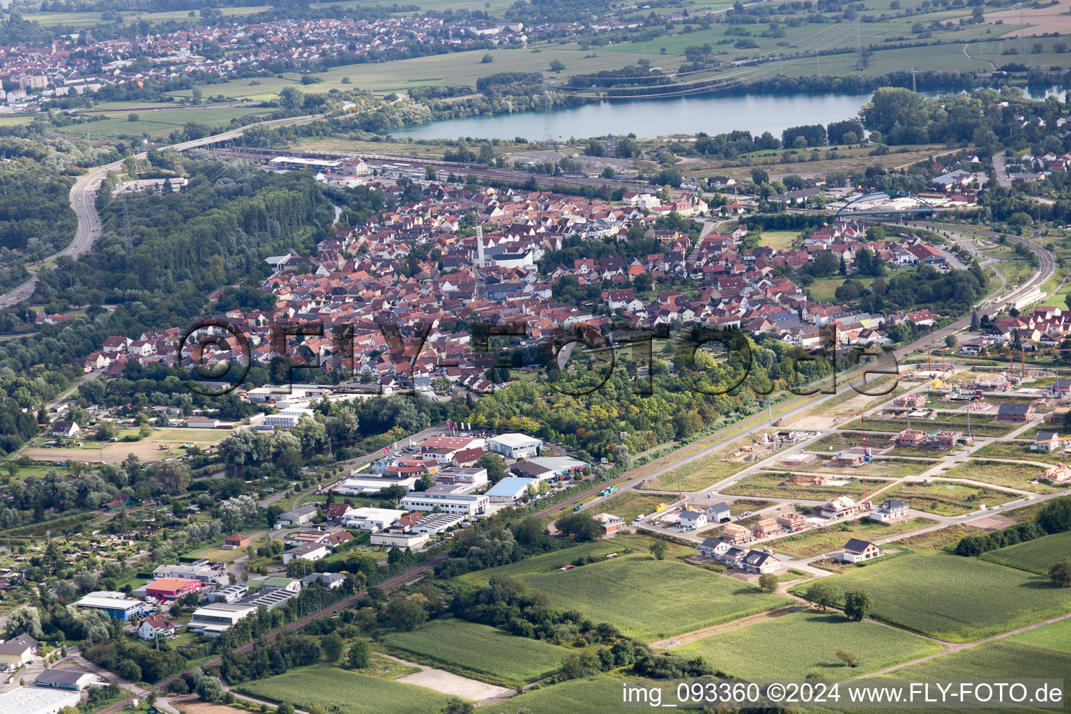 Photographie aérienne de Nouvelle zone de développement à Wörth am Rhein dans le département Rhénanie-Palatinat, Allemagne