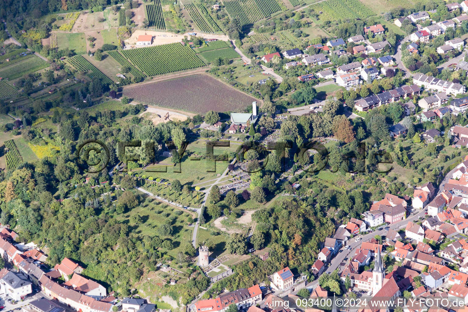 Weingarten dans le département Bade-Wurtemberg, Allemagne vue du ciel