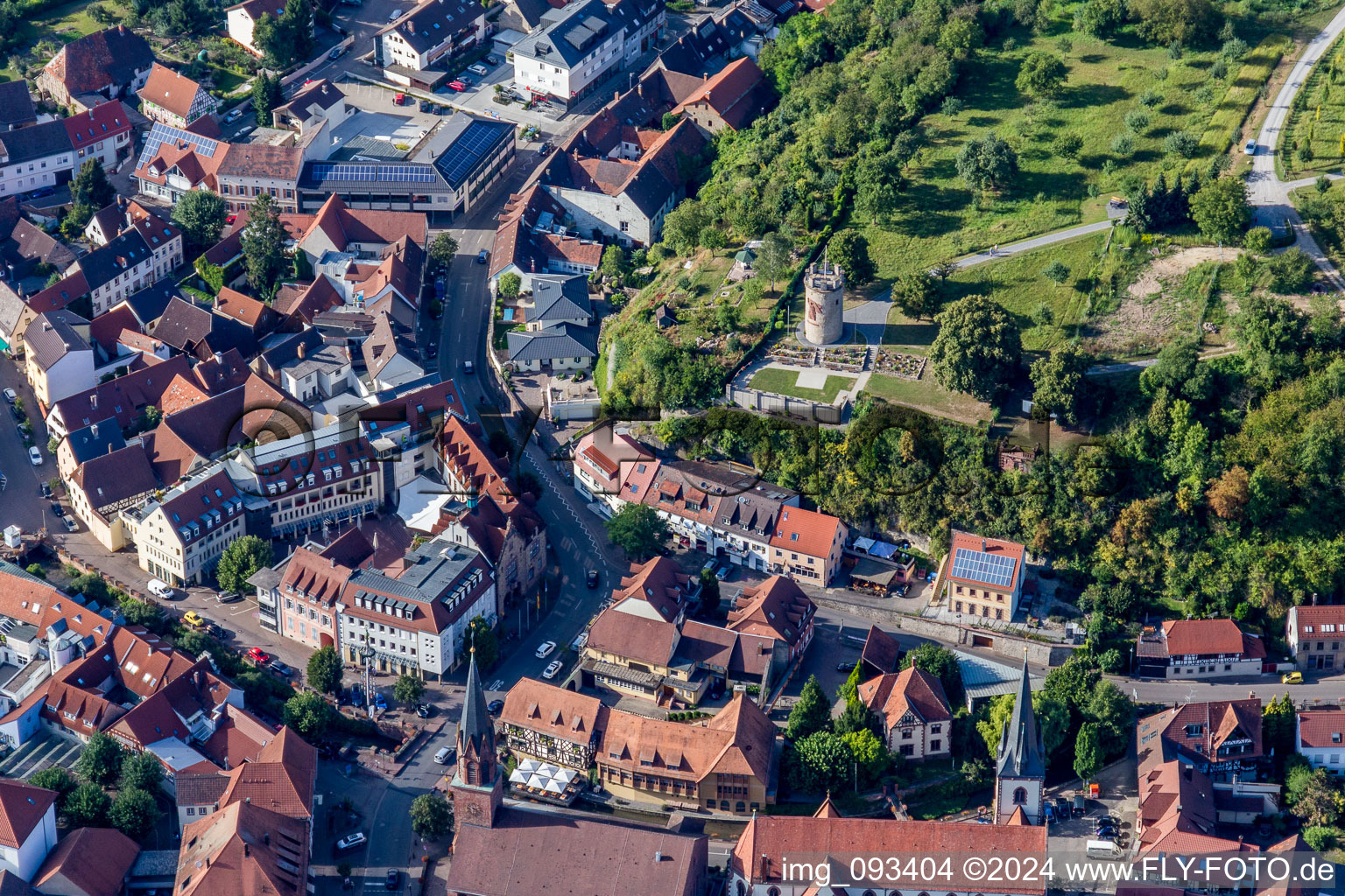 Vue aérienne de Tour de guet à Weingarten dans le département Bade-Wurtemberg, Allemagne