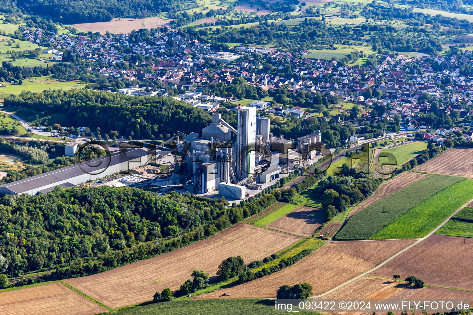 Vue aérienne de OPTERRA Wössingen à le quartier Wössingen in Walzbachtal dans le département Bade-Wurtemberg, Allemagne