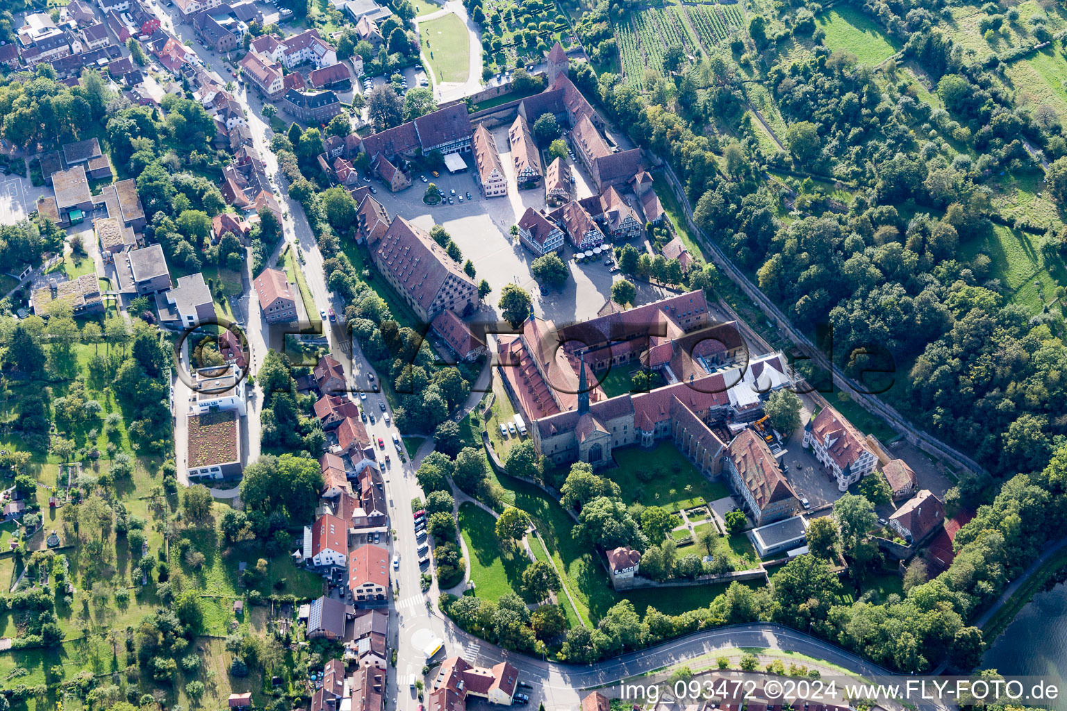 Image drone de Maulbronn dans le département Bade-Wurtemberg, Allemagne