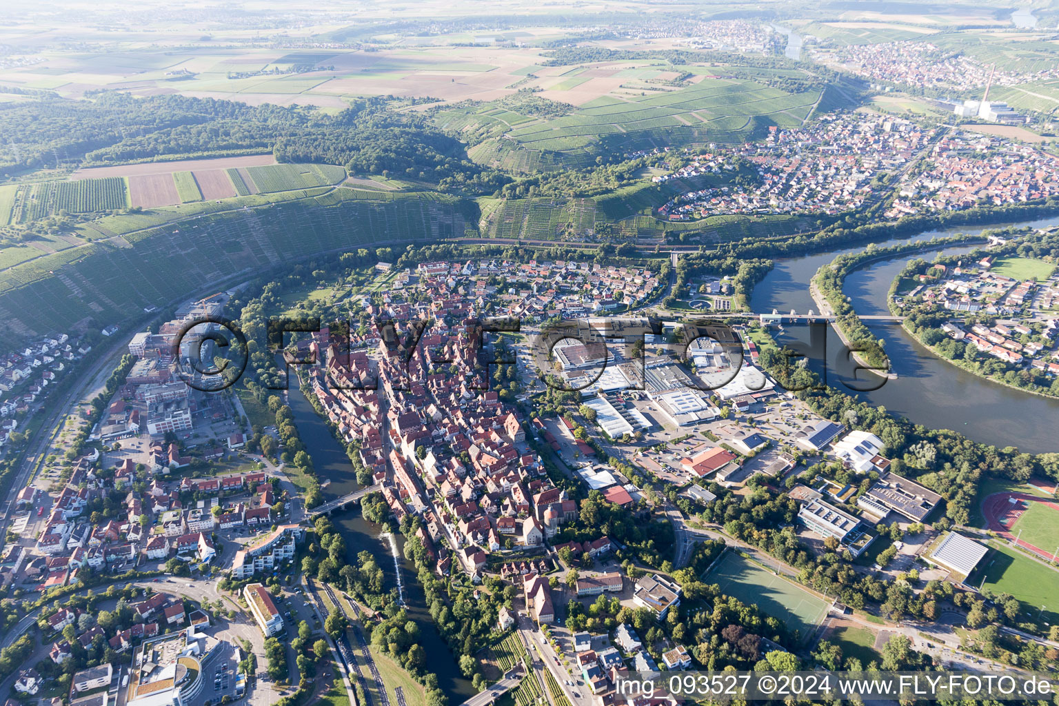 Besigheim dans le département Bade-Wurtemberg, Allemagne du point de vue du drone