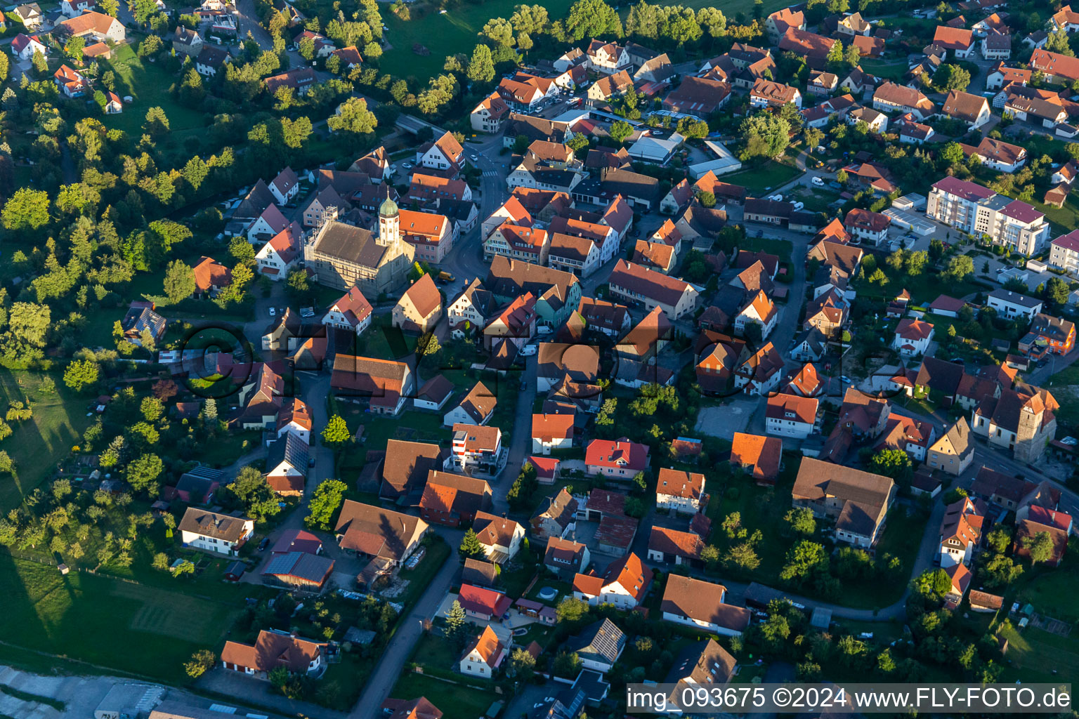 Vue aérienne de Bühlertann dans le département Bade-Wurtemberg, Allemagne