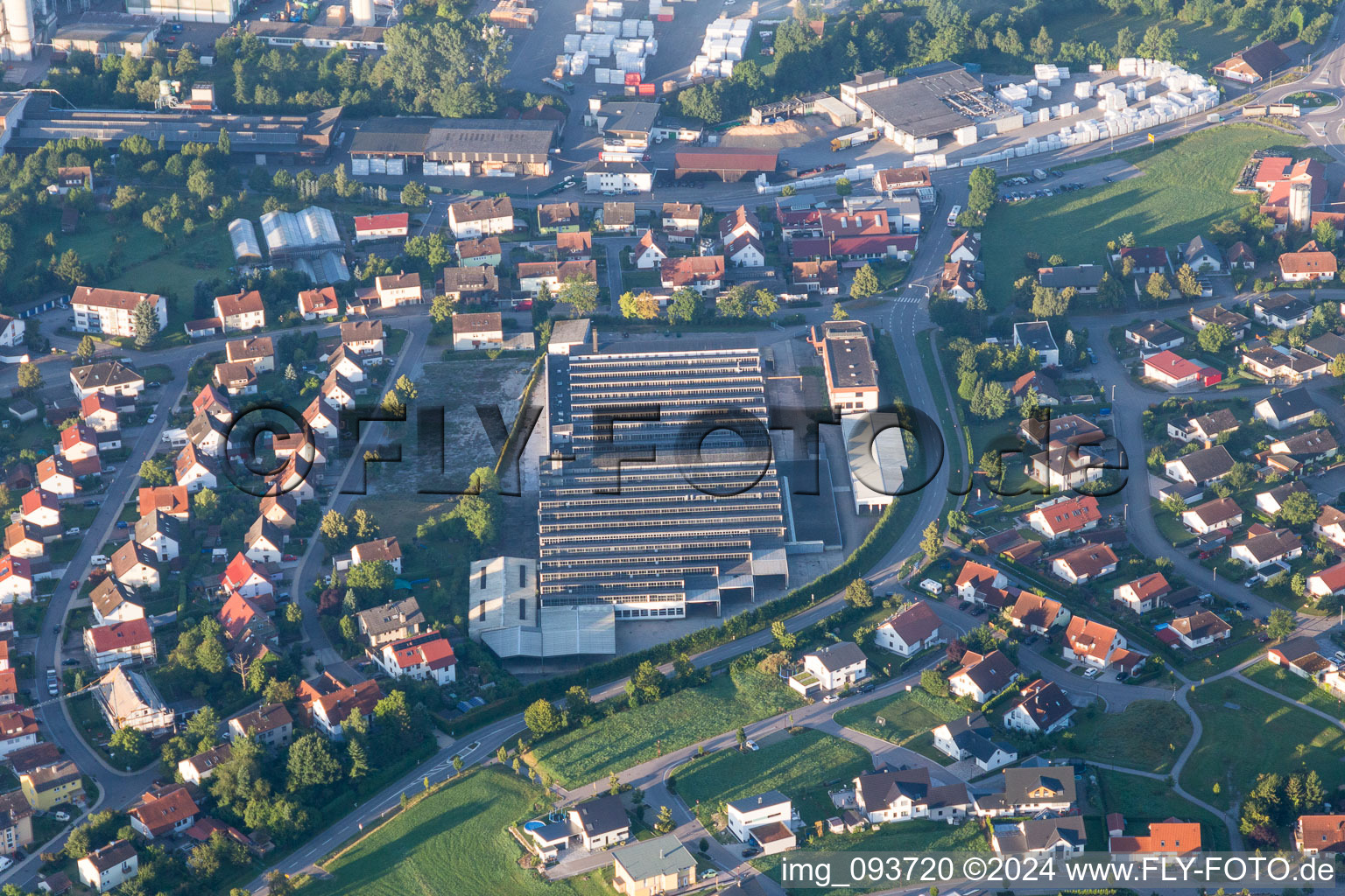 Vue aérienne de Ruines de l'ancienne usine à Oberrot dans le département Bade-Wurtemberg, Allemagne