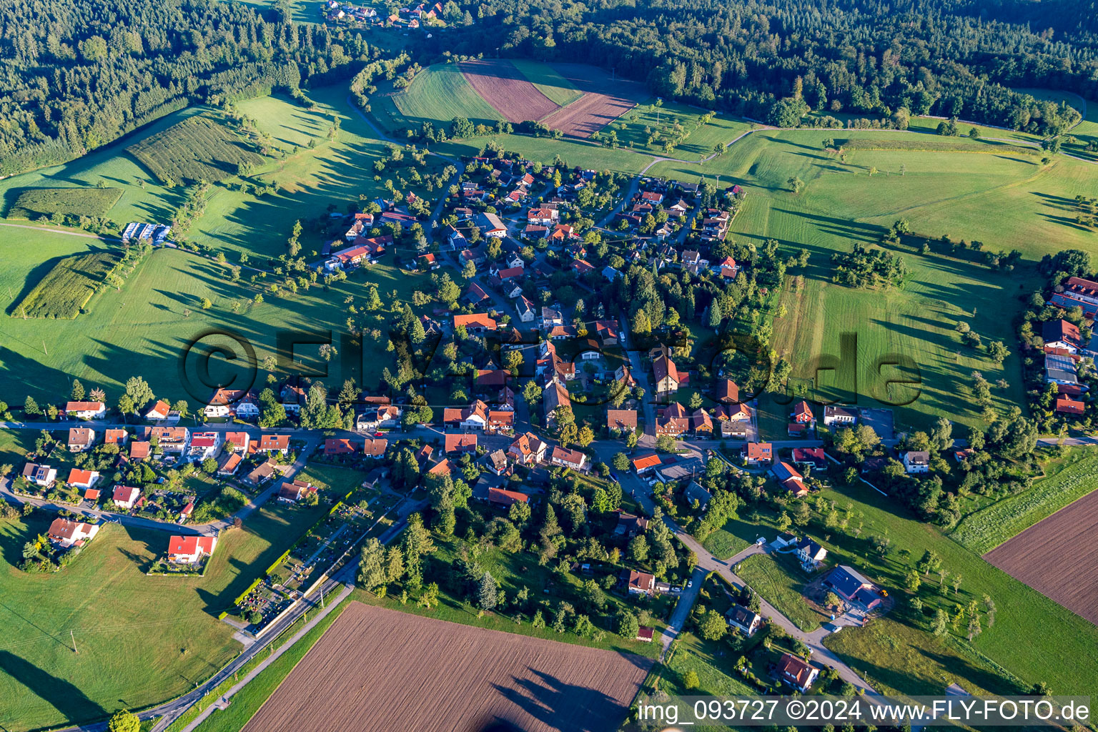 Vue aérienne de Quartier Grab in Großerlach dans le département Bade-Wurtemberg, Allemagne