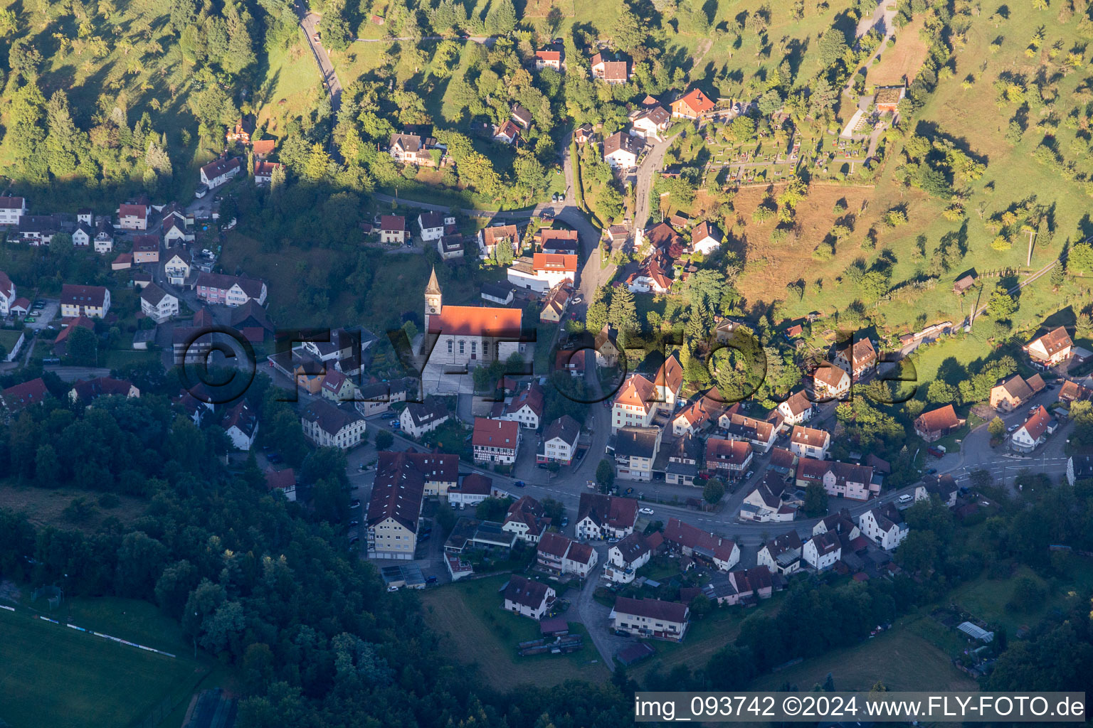 Vue oblique de Spiegelberg dans le département Bade-Wurtemberg, Allemagne