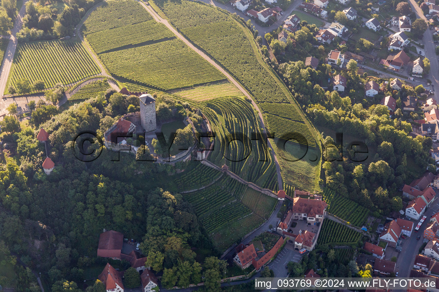 Enregistrement par drone de Beilstein dans le département Bade-Wurtemberg, Allemagne