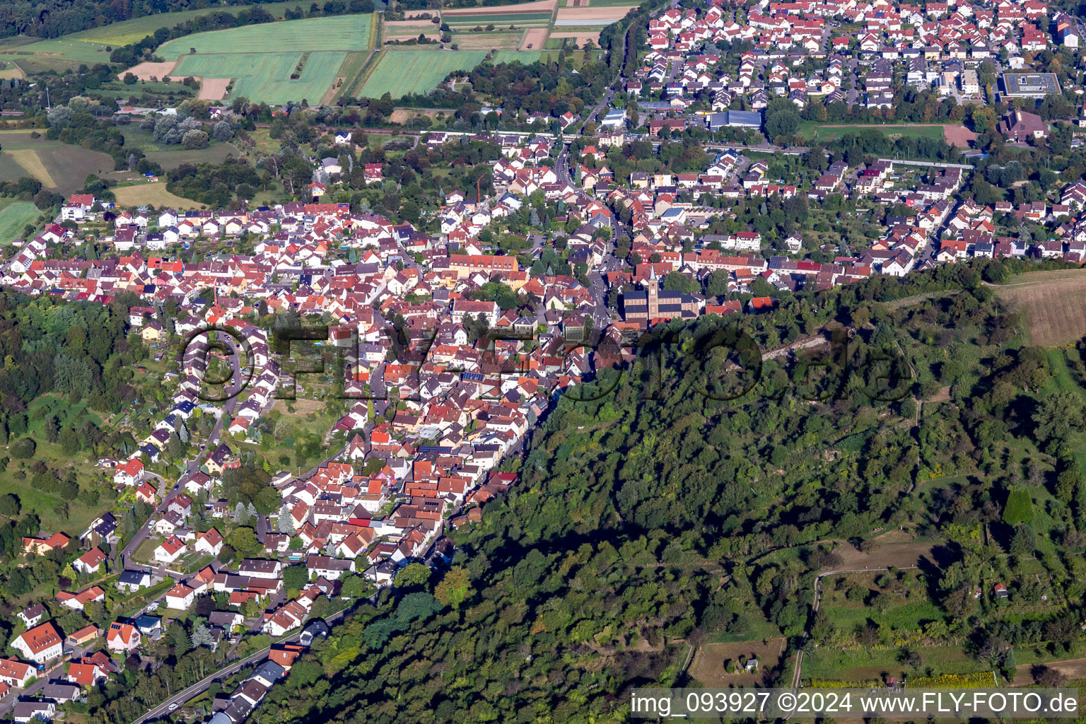 Quartier Obergrombach in Bruchsal dans le département Bade-Wurtemberg, Allemagne vue d'en haut