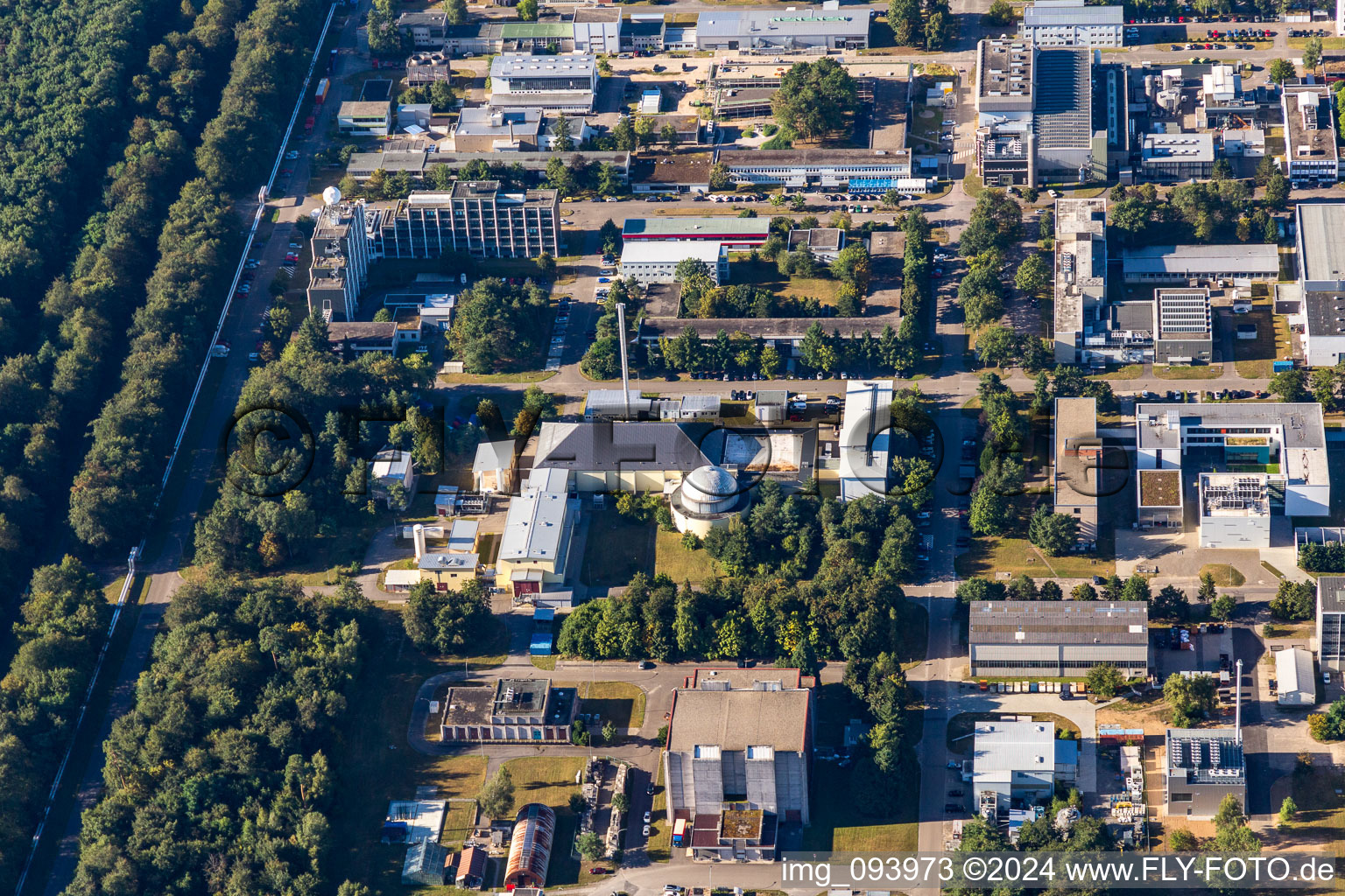 Quartier Leopoldshafen in Eggenstein-Leopoldshafen dans le département Bade-Wurtemberg, Allemagne vue d'en haut