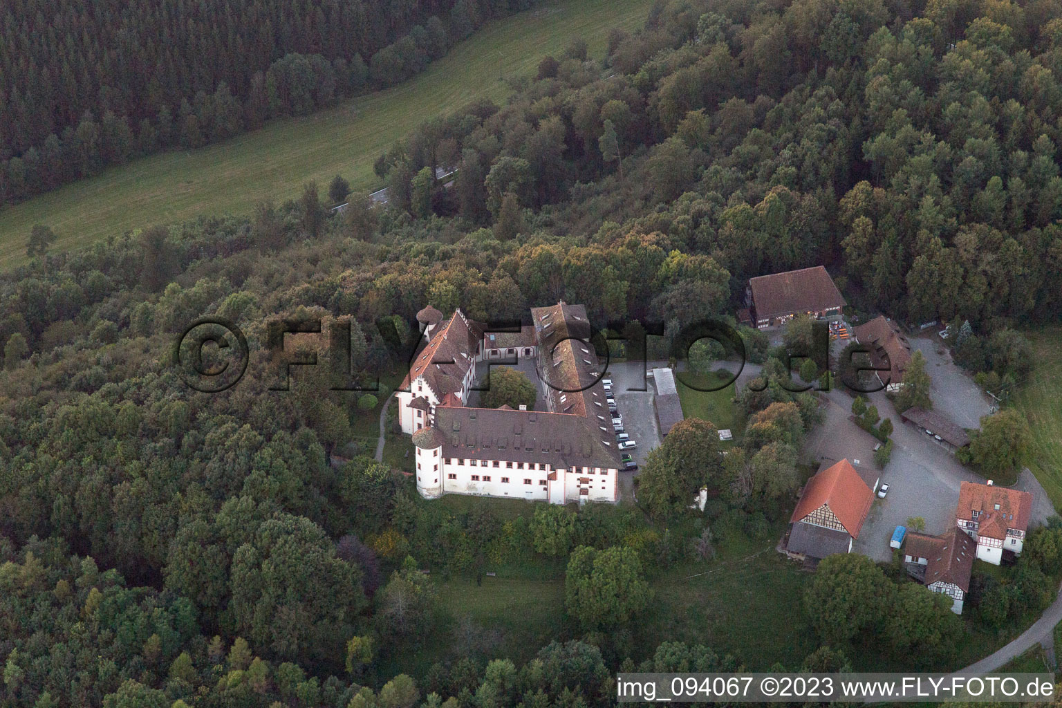 Vue aérienne de Château Hohenfels à Hohenfels dans le département Bade-Wurtemberg, Allemagne