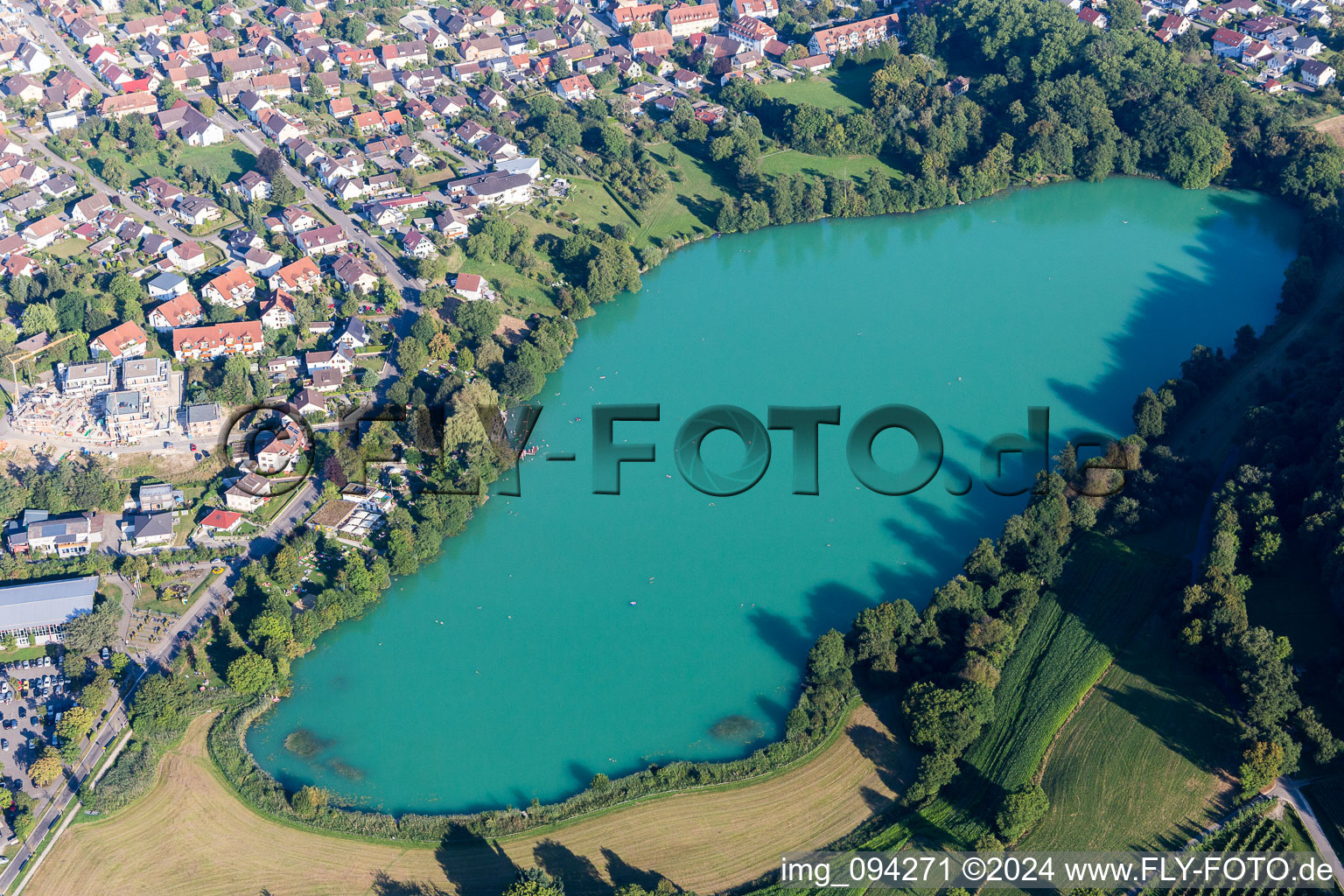 Vue aérienne de Zones riveraines du lac Steisslinger See à Steißlingen dans le département Bade-Wurtemberg, Allemagne
