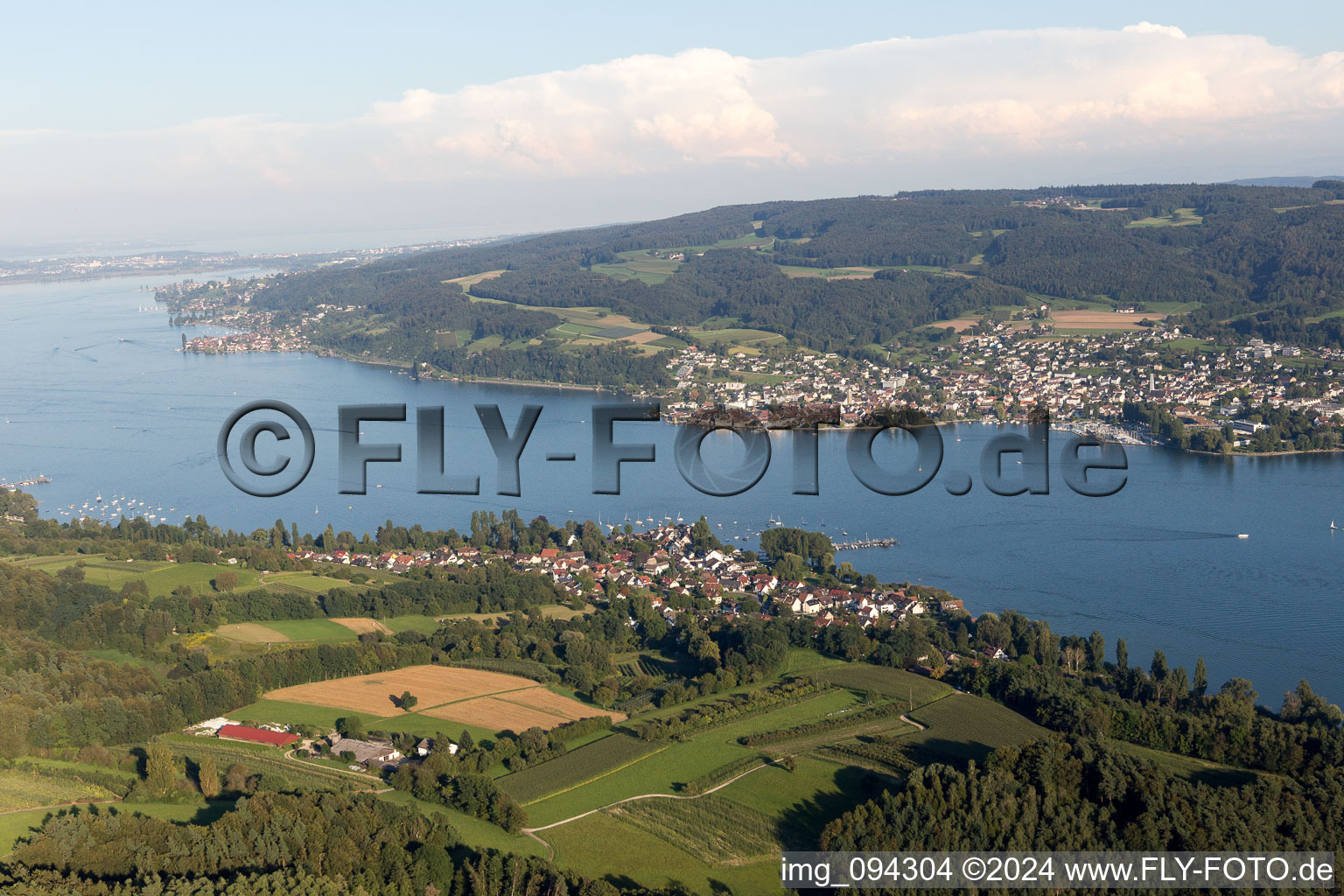 Vue aérienne de Zones riveraines du lac de Constance à Steckborn dans le département Thurgovie, Suisse