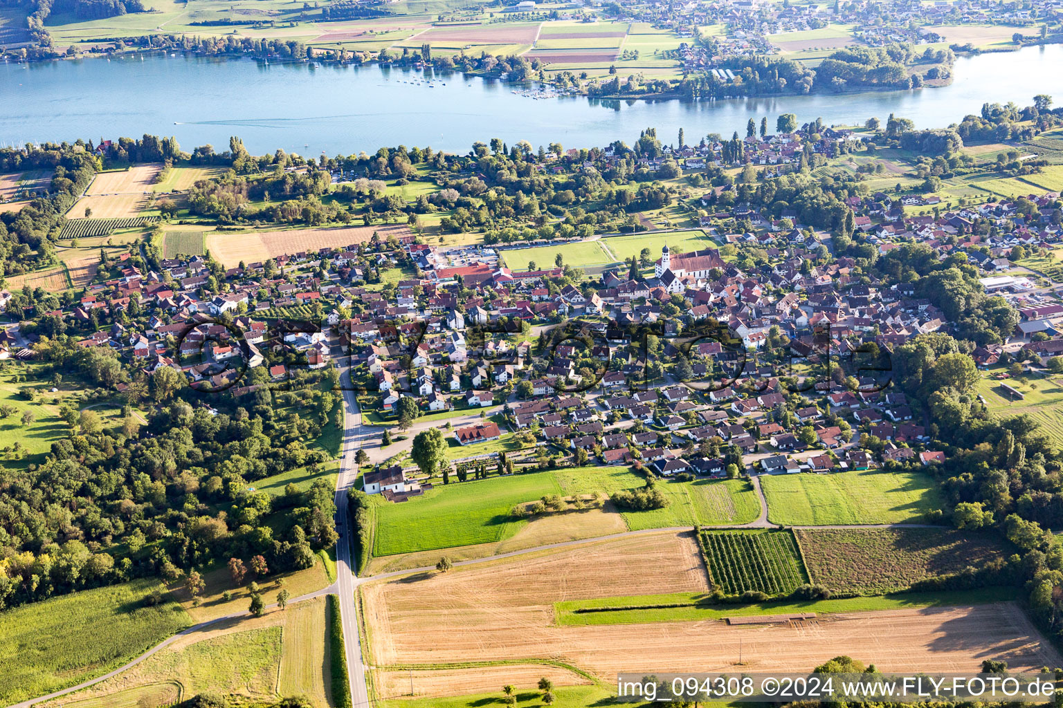 Vue aérienne de Öhningen dans le département Bade-Wurtemberg, Allemagne