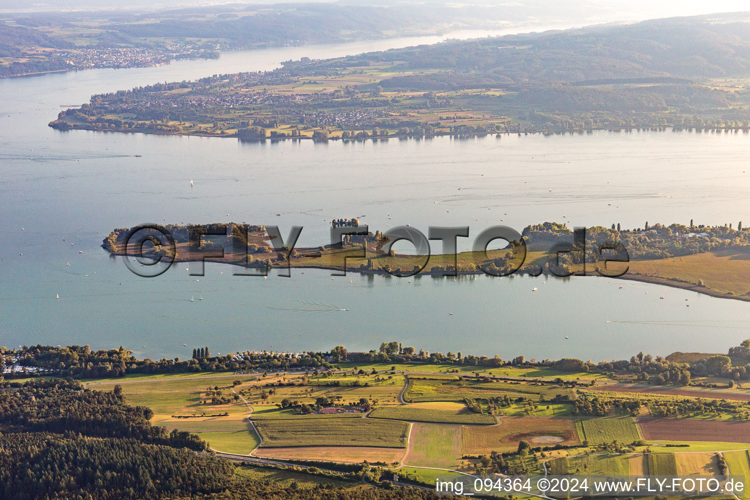 Photographie aérienne de Radolfzell à Radolfzell am Bodensee dans le département Bade-Wurtemberg, Allemagne