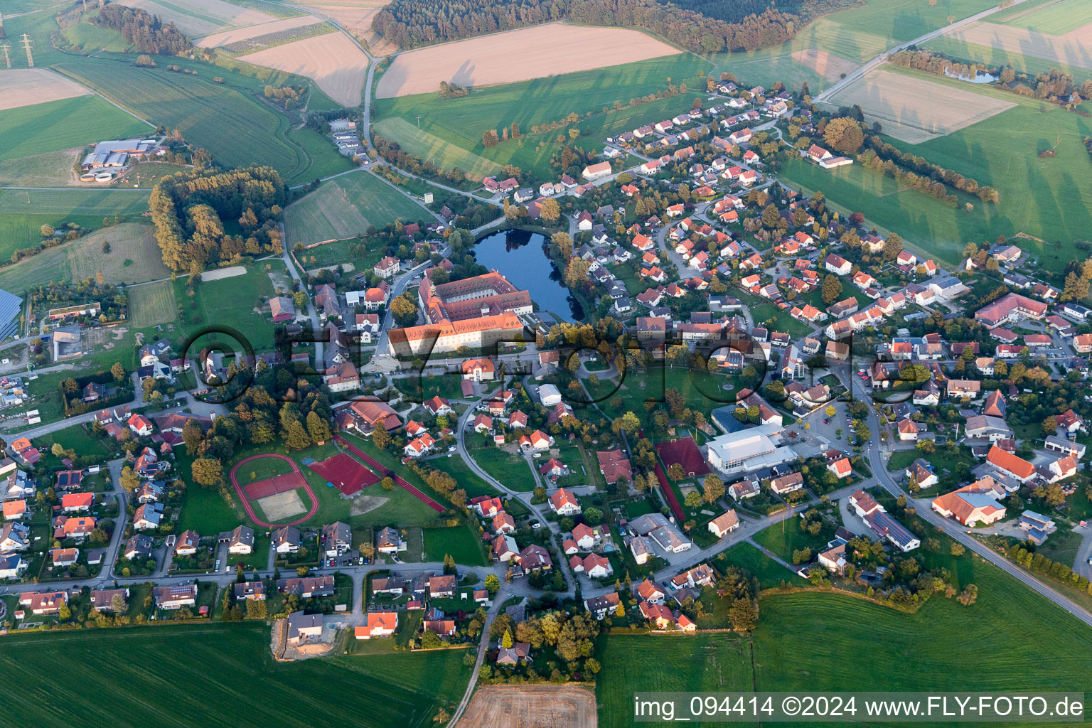 Wald dans le département Bade-Wurtemberg, Allemagne vue du ciel