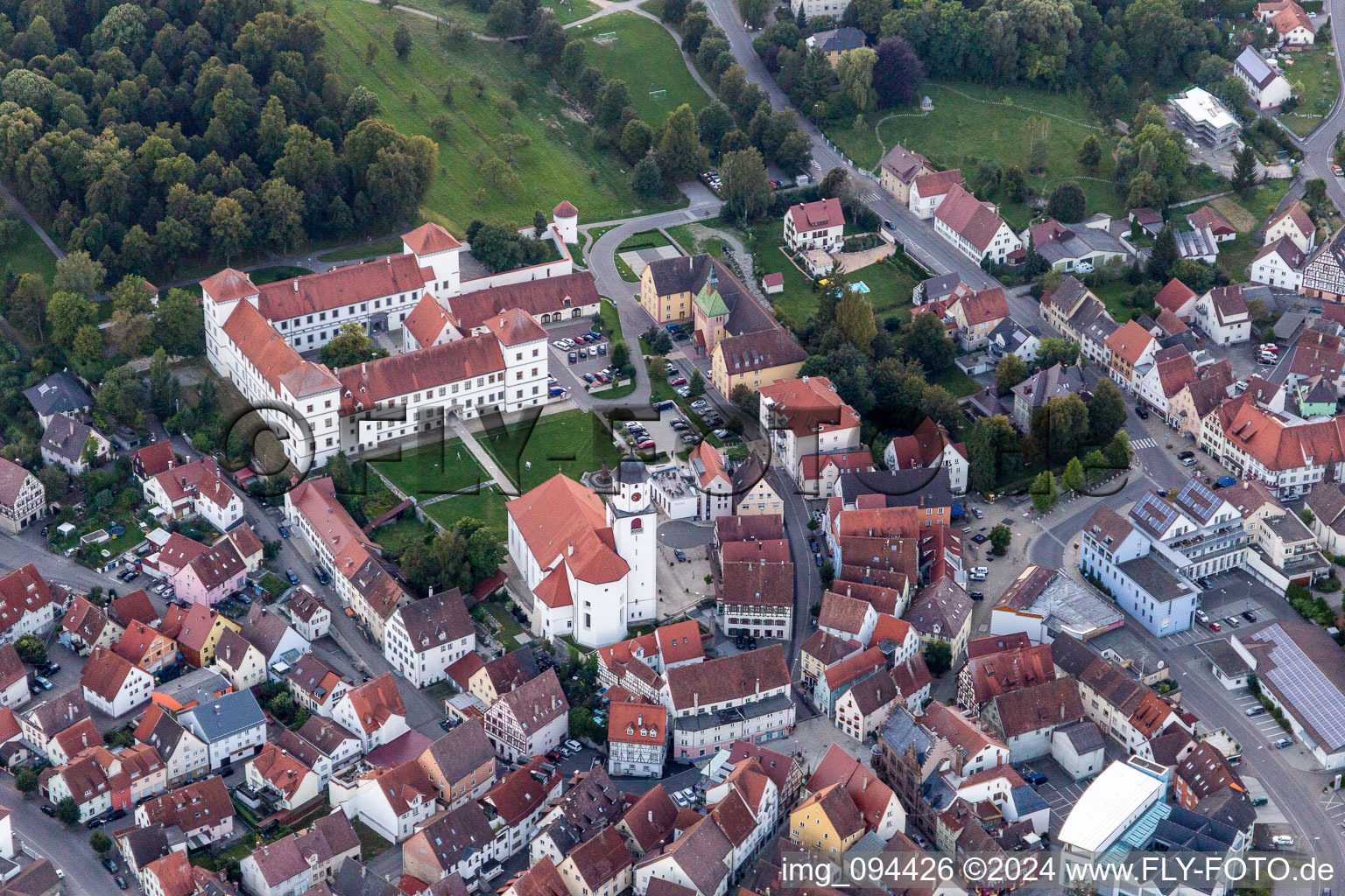 Vue aérienne de Parc du Château du Château Meßkirch à Meßkirch dans le département Bade-Wurtemberg, Allemagne