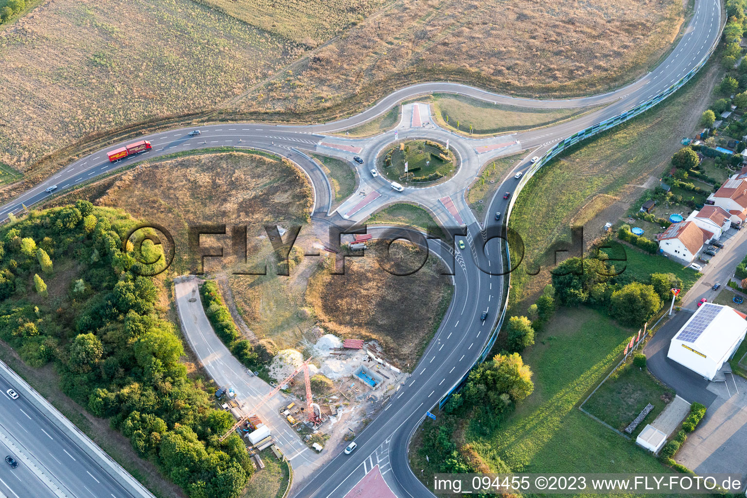 Vue aérienne de Quartier Queichheim in Landau in der Pfalz dans le département Rhénanie-Palatinat, Allemagne