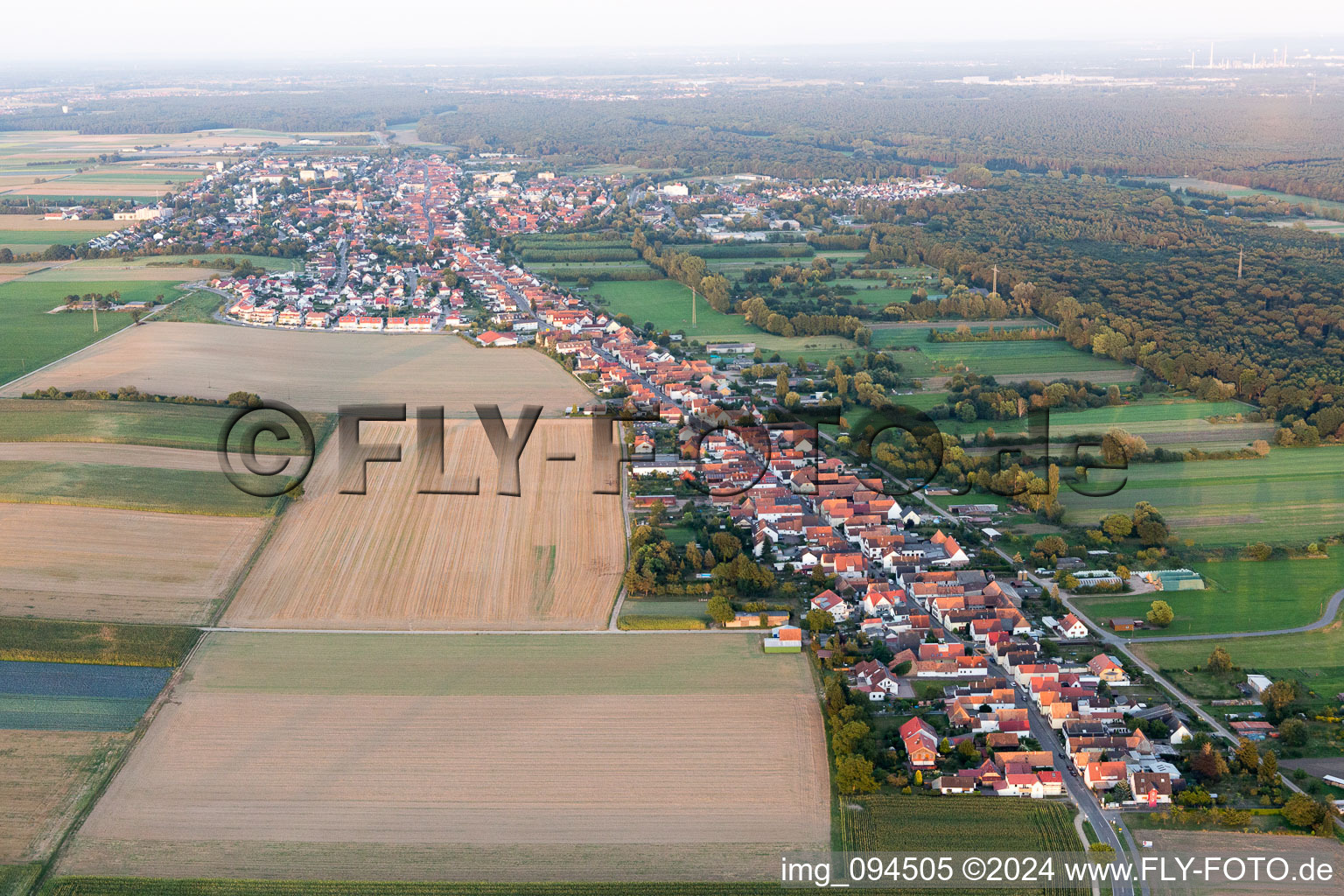 Vue oblique de Sarrestr à Kandel dans le département Rhénanie-Palatinat, Allemagne