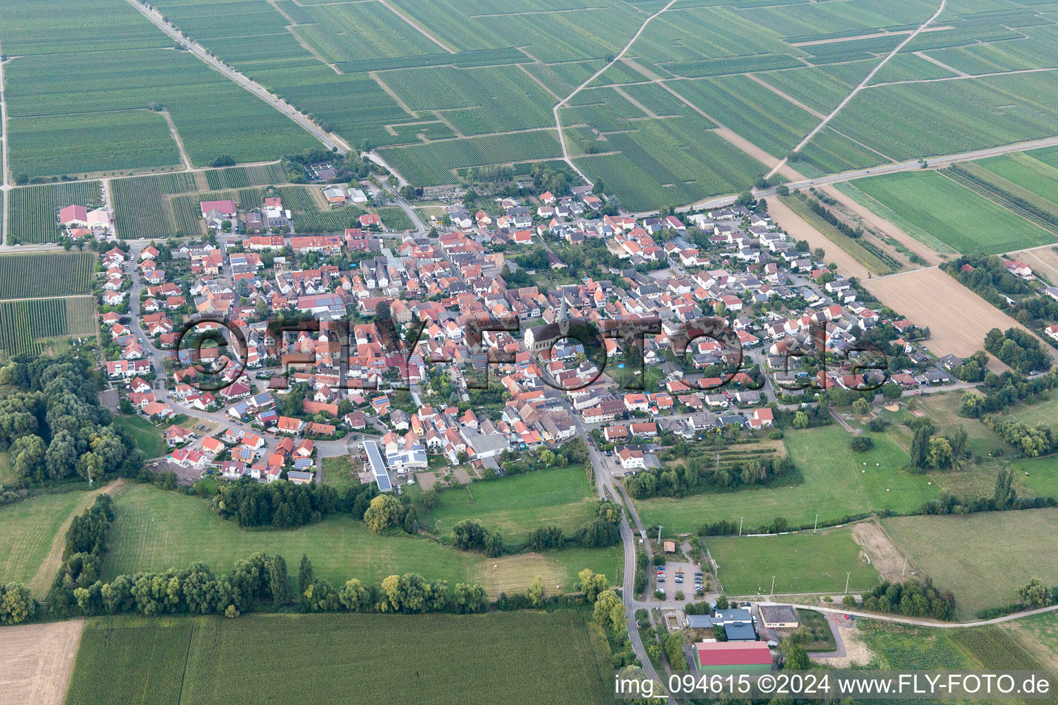 Venningen dans le département Rhénanie-Palatinat, Allemagne hors des airs