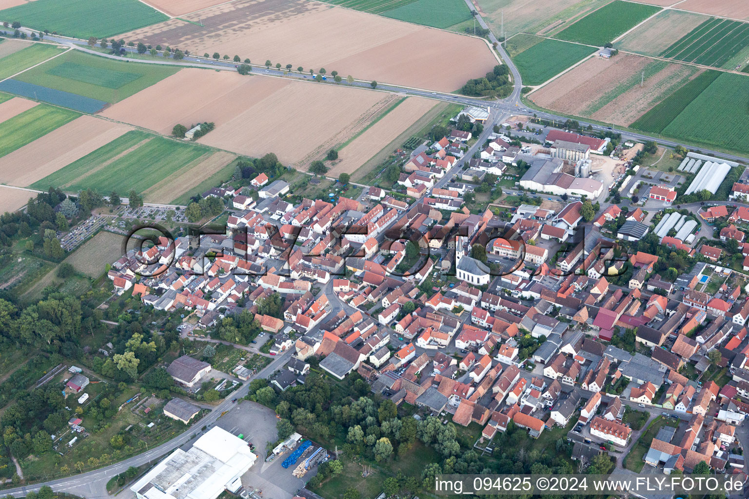 Hochstadt dans le département Rhénanie-Palatinat, Allemagne vue du ciel